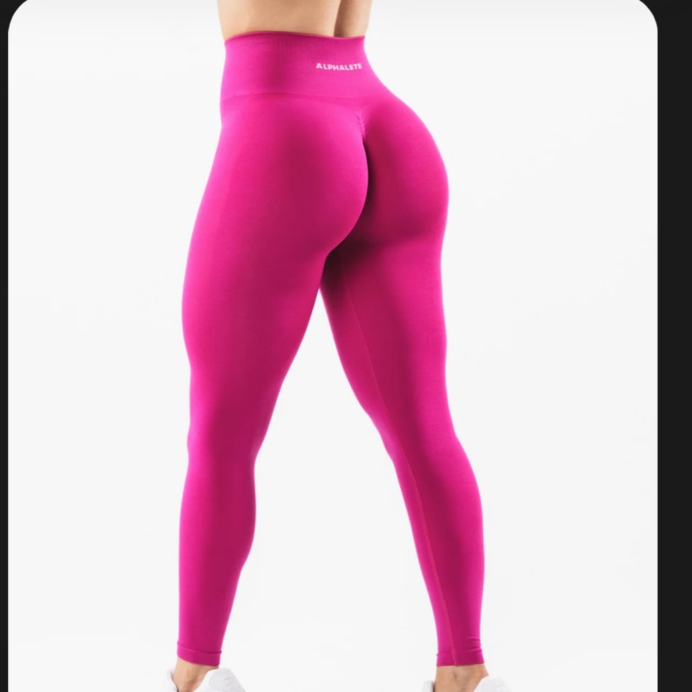 Alphalete Amplify Leggings- Magenta size S